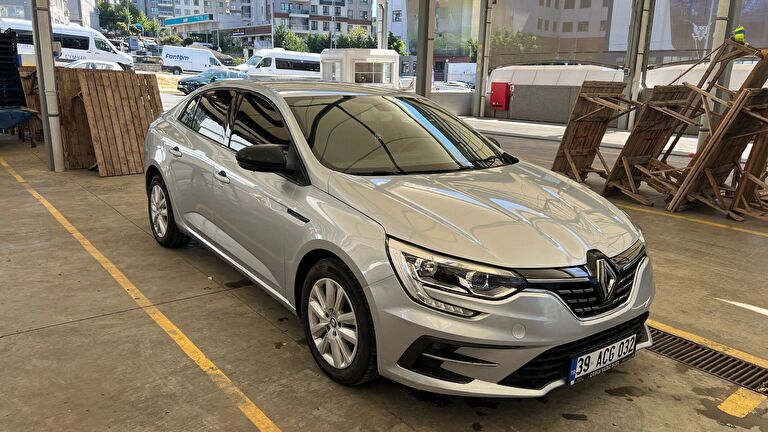 RENAULT MEGANE