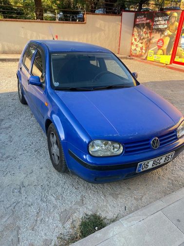 VOLKSWAGEN GOLF