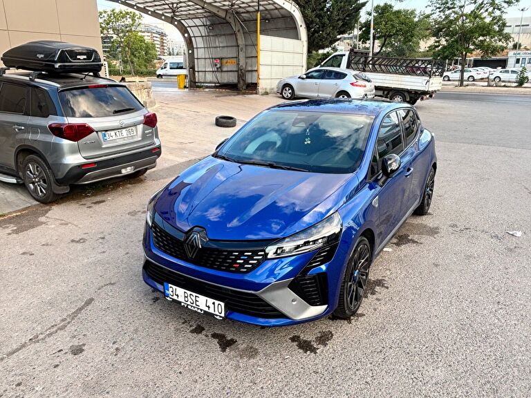RENAULT CLIO