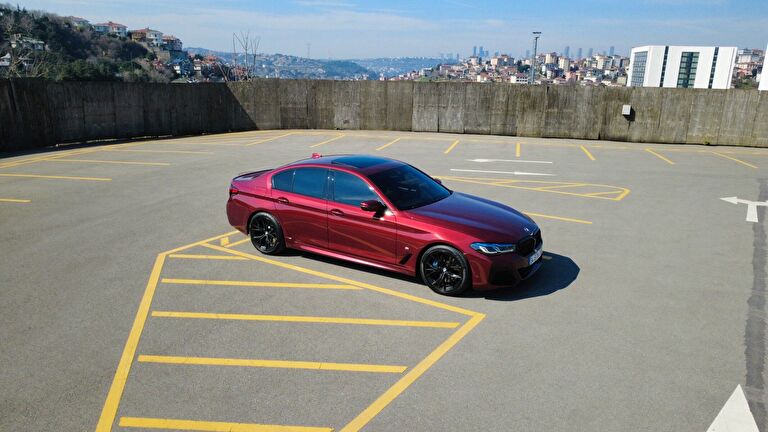 BMW 5 SERISI