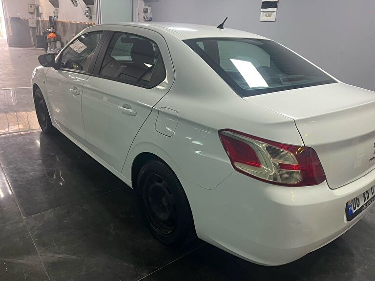 PEUGEOT 301