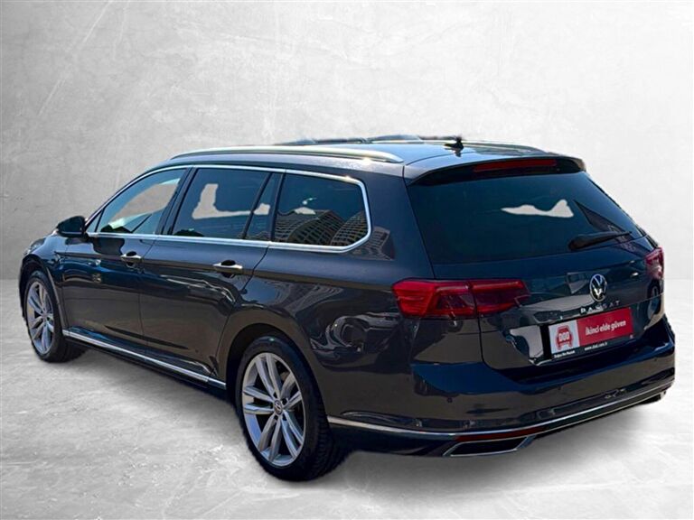 VOLKSWAGEN PASSAT VARIANT