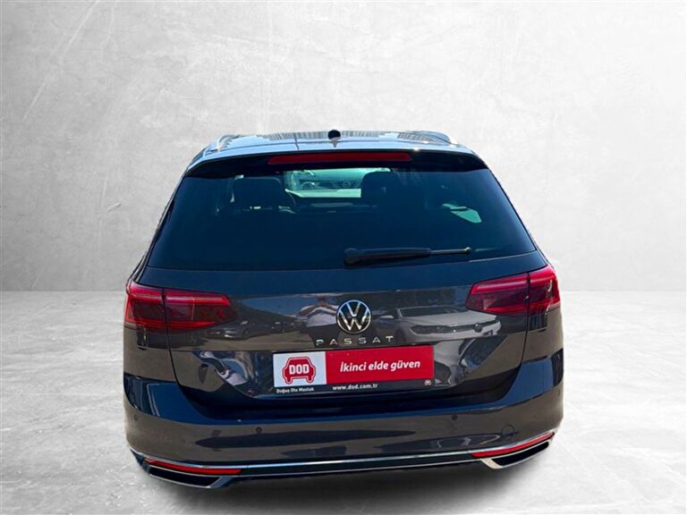 VOLKSWAGEN PASSAT VARIANT