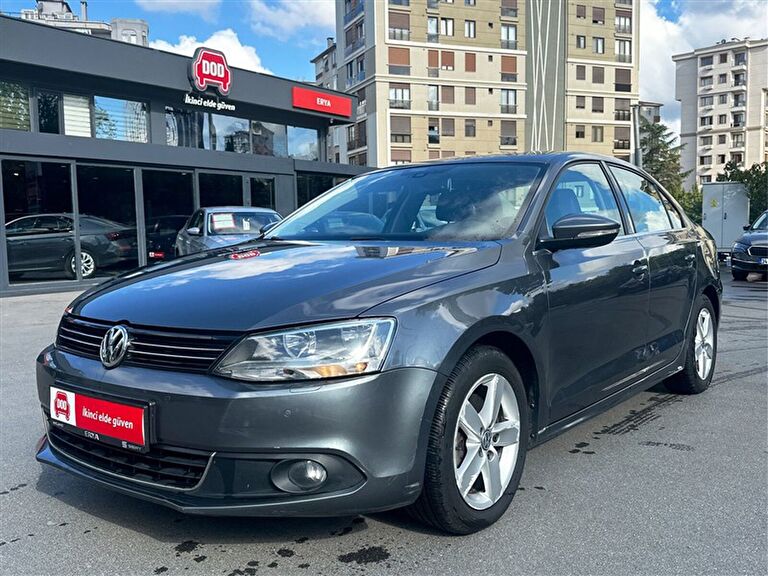 VOLKSWAGEN JETTA