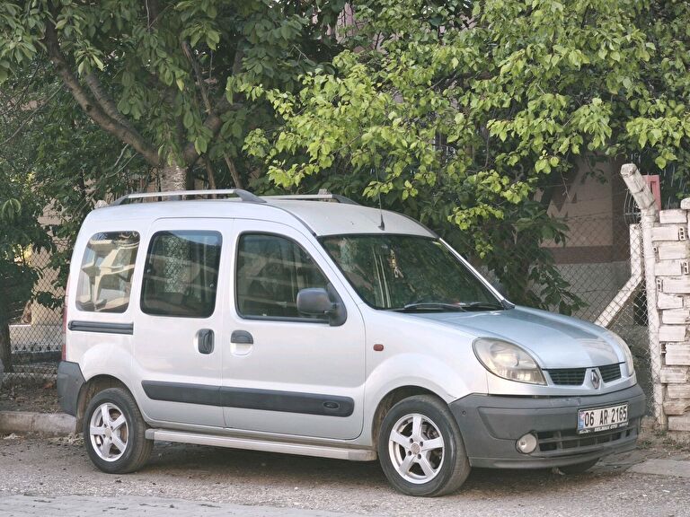 RENAULT KANGOO EXPRESS