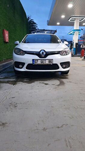 RENAULT FLUENCE