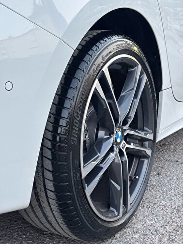 BMW 1 SERISI