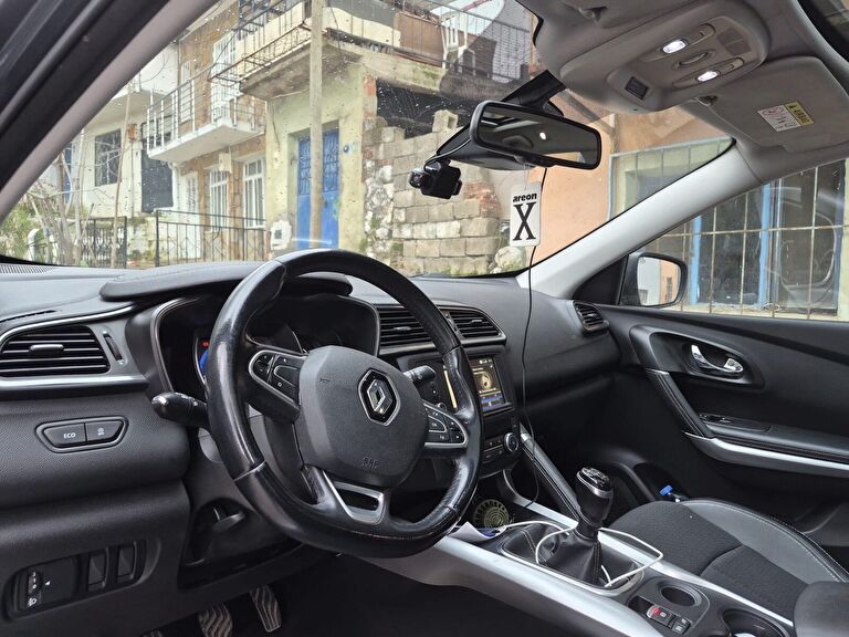 RENAULT KADJAR
