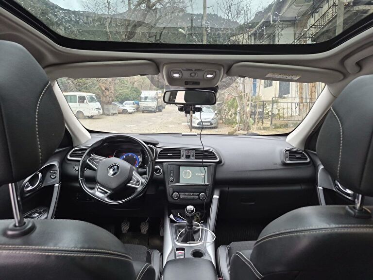RENAULT KADJAR