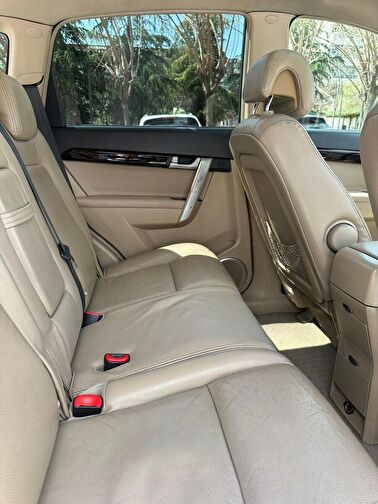CHEVROLET CAPTIVA