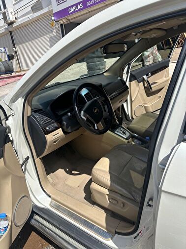 CHEVROLET CAPTIVA