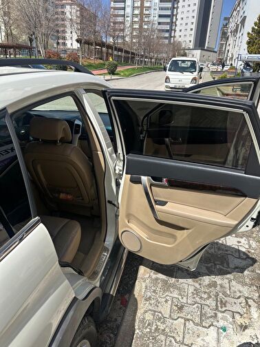 CHEVROLET CAPTIVA