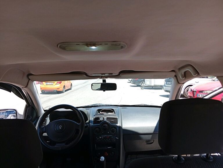 RENAULT MEGANE