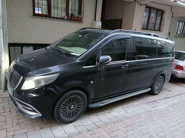 MERCEDES VITO