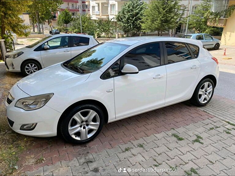 OPEL ASTRA