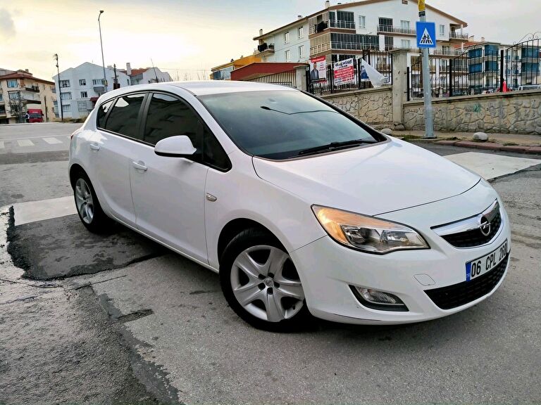 OPEL ASTRA