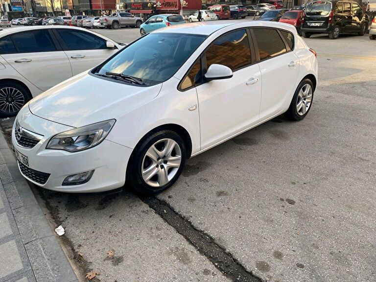 OPEL ASTRA