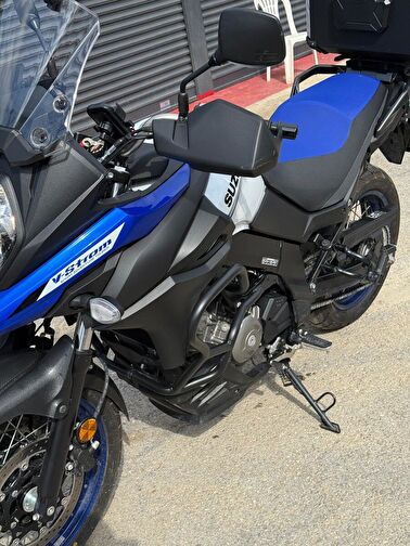 Suzuki V-Storm 650 XT ABS