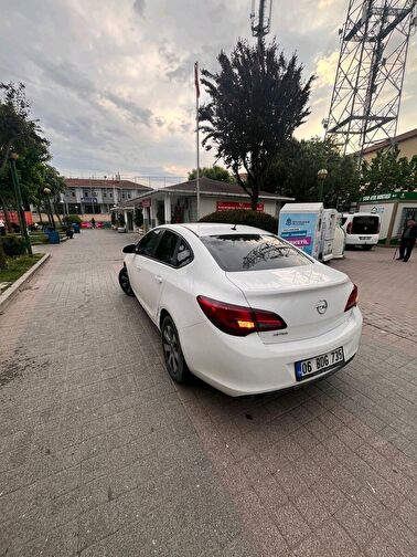 OPEL ASTRA