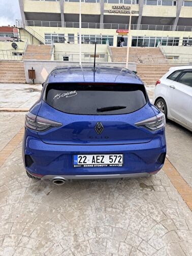 RENAULT CLIO