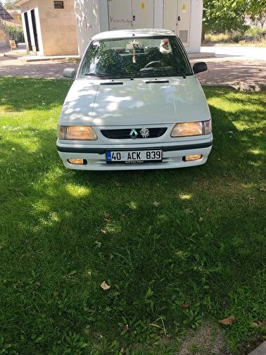 RENAULT 9