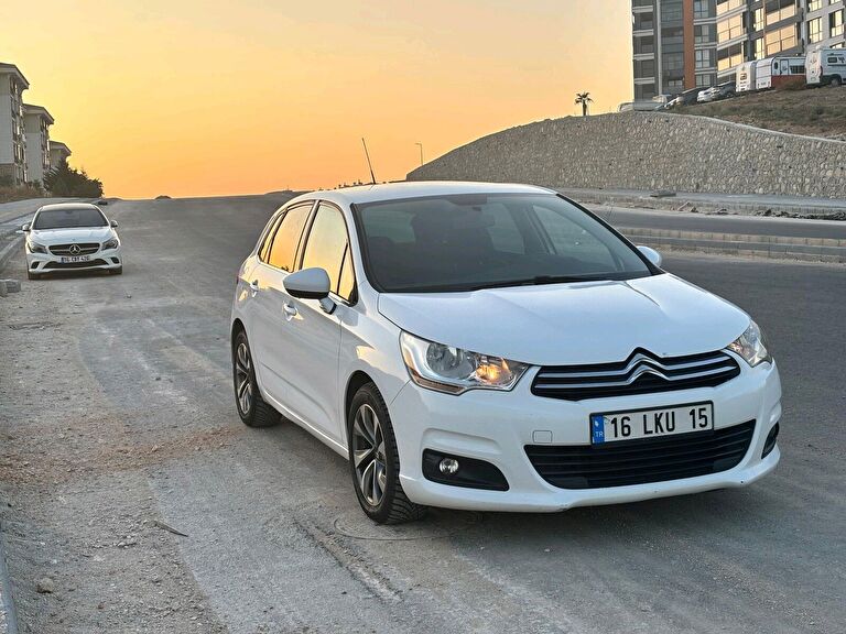 CITROEN C4