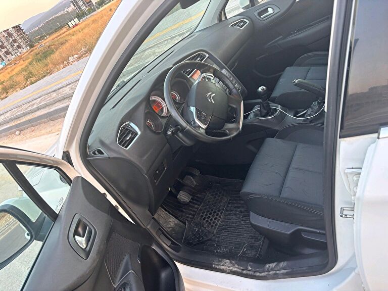 CITROEN C4