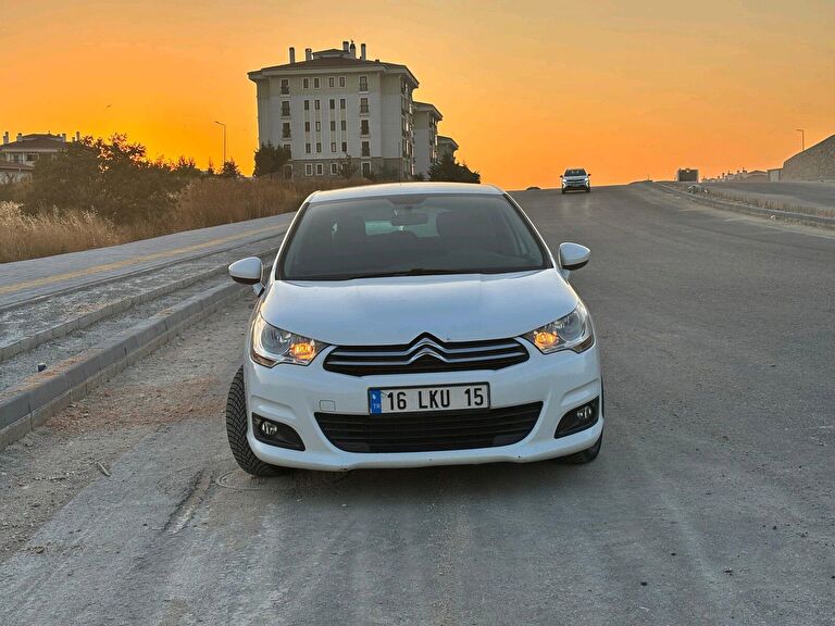 CITROEN C4