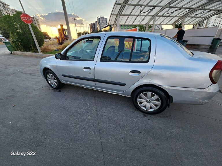 RENAULT CLIO SYMBOL