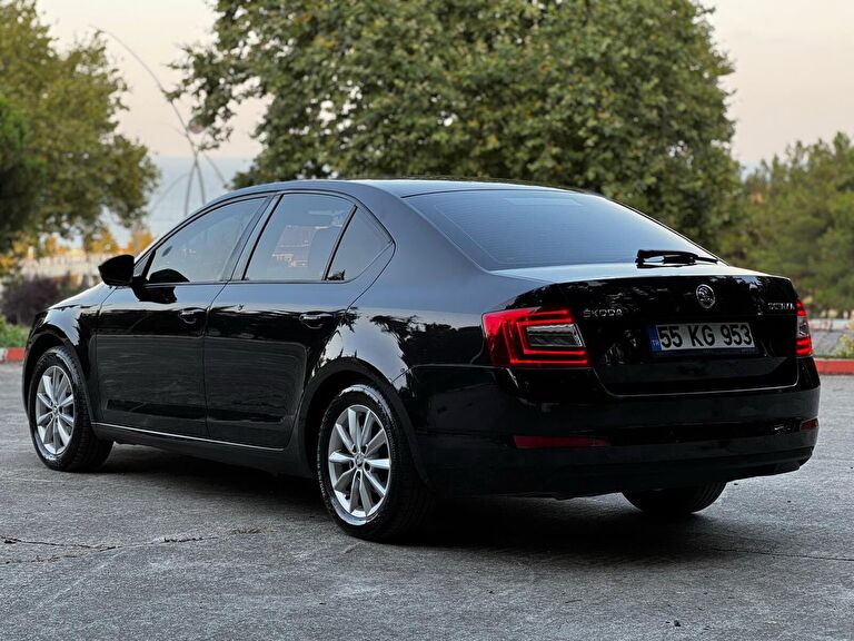 SKODA OCTAVIA