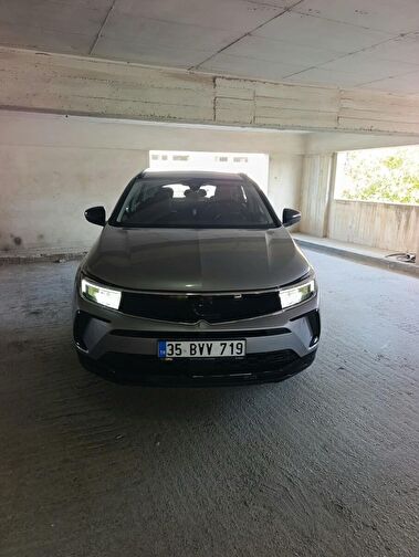 OPEL GRANDLAND