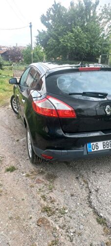 RENAULT MEGANE