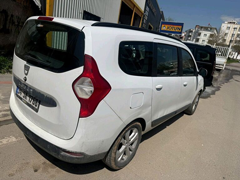 DACIA LODGY