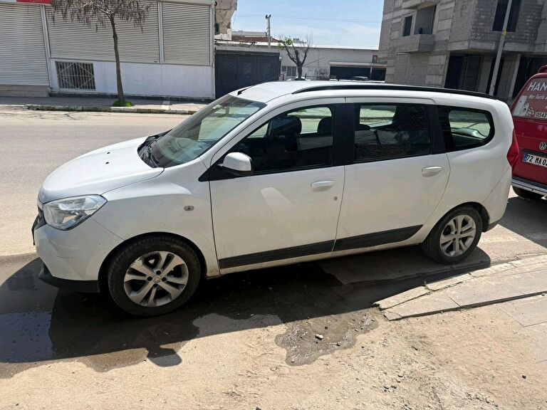 DACIA LODGY