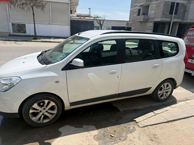 DACIA LODGY
