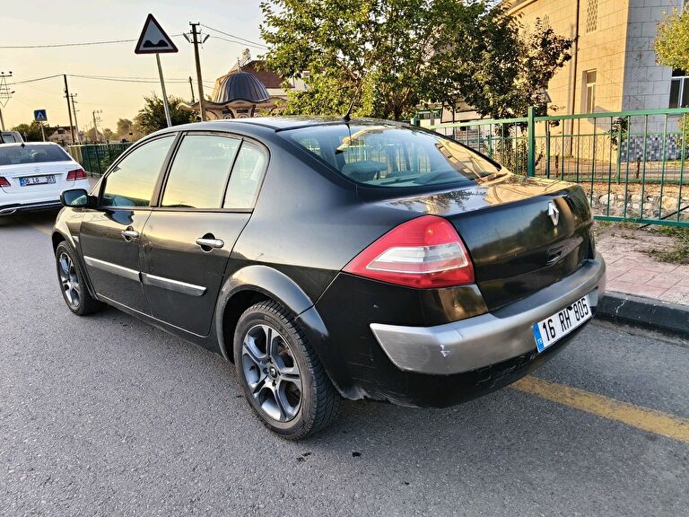 RENAULT MEGANE