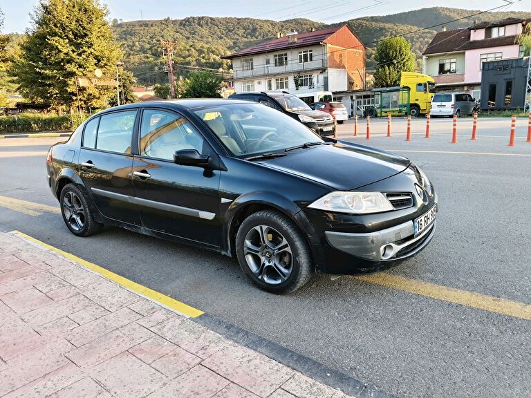 RENAULT MEGANE