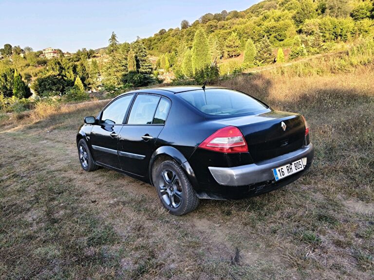 RENAULT MEGANE