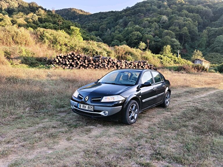 RENAULT MEGANE