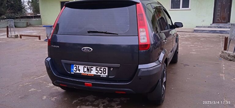FORD FUSION