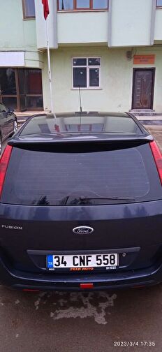 FORD FUSION