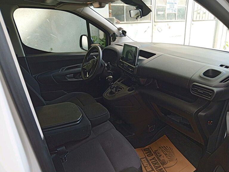 OPEL COMBO