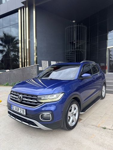 VOLKSWAGEN T-CROSS