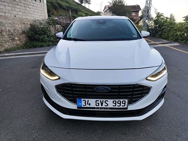 FORD FOCUS