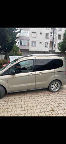 FORD TOURNEO COURIER
