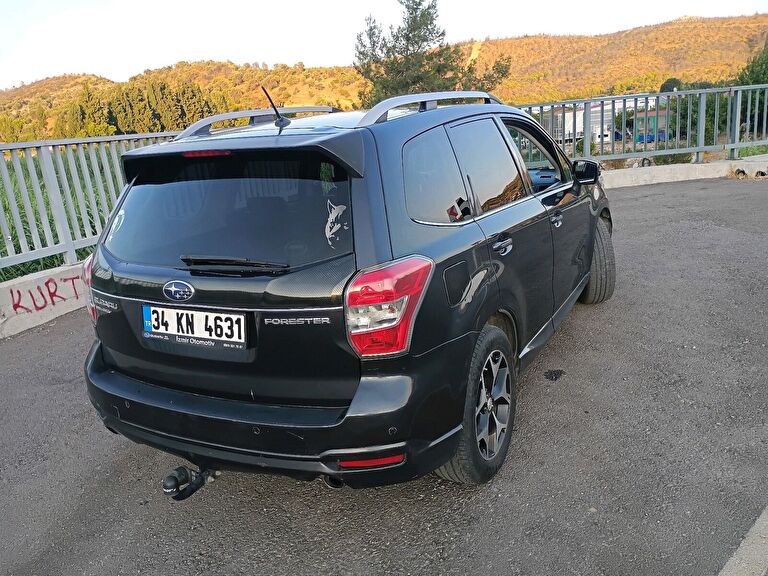 SUBARU FORESTER