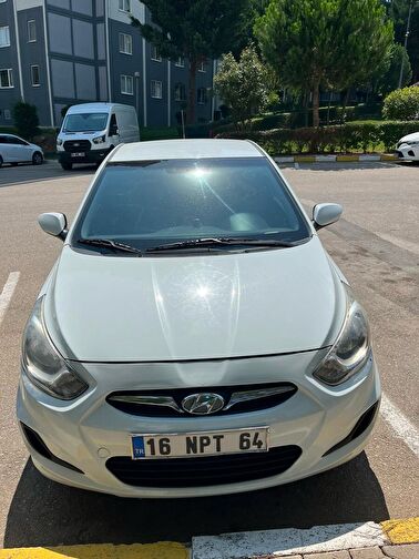 HYUNDAI ACCENT BLUE