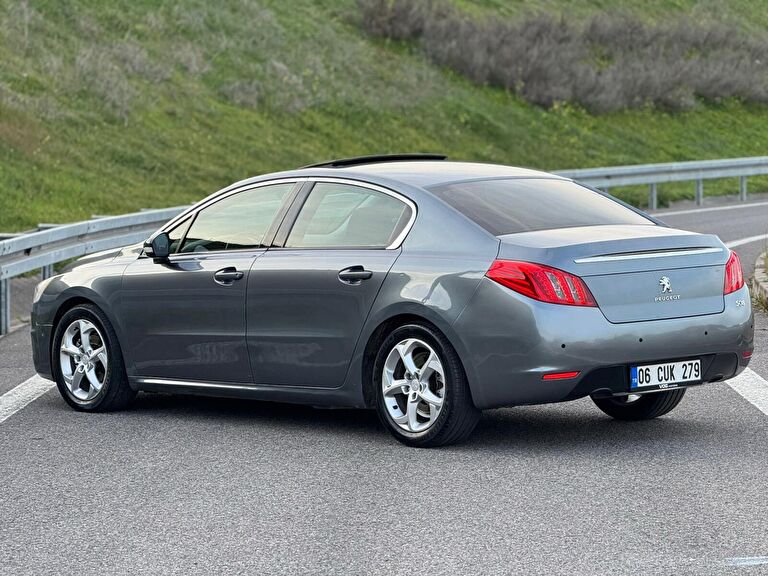 PEUGEOT 508