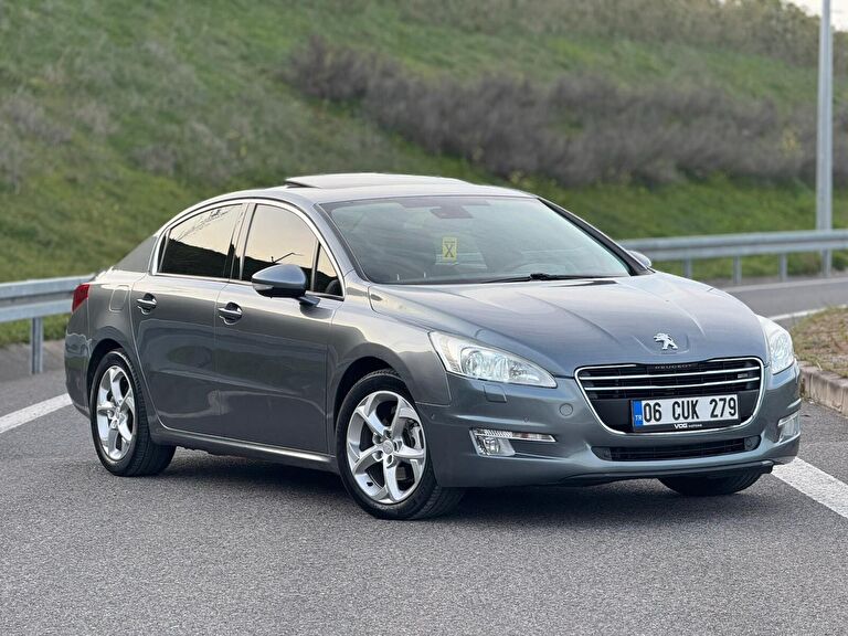 PEUGEOT 508