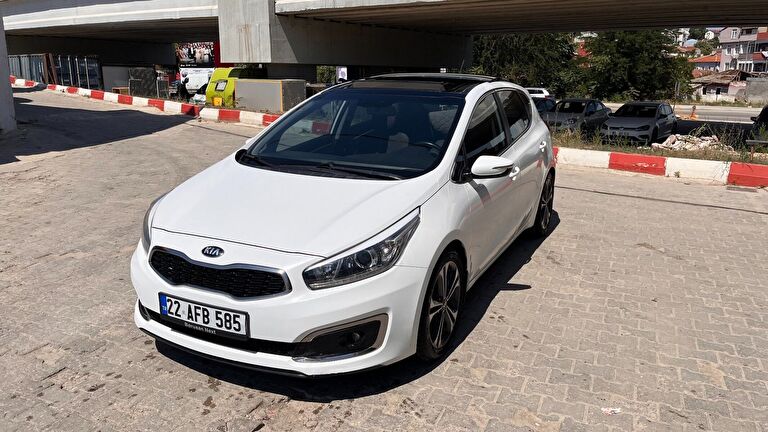 KIA CEED